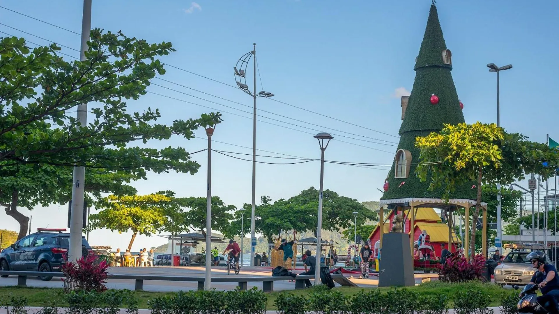 Grja052-Ape Na Av Atlantica | Localizacao Ideal 3Q Balneário Camboriú